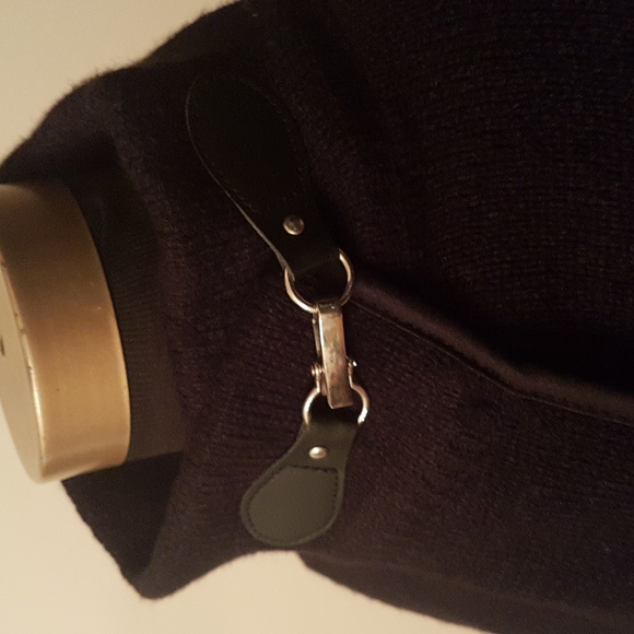 Steve Madden Poncho - Picture 2 of 7